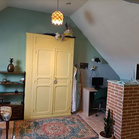 Bienvenue Guest House Saint-Pierre-de-Plesguen Bagian luar foto