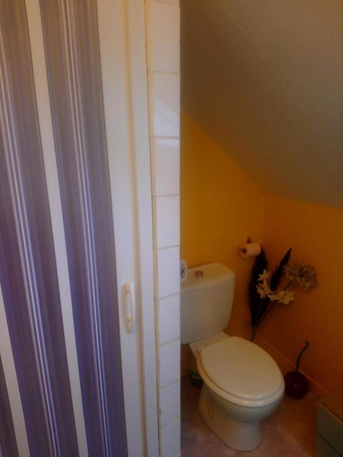 Bienvenue Guest House Saint-Pierre-de-Plesguen Bagian luar foto