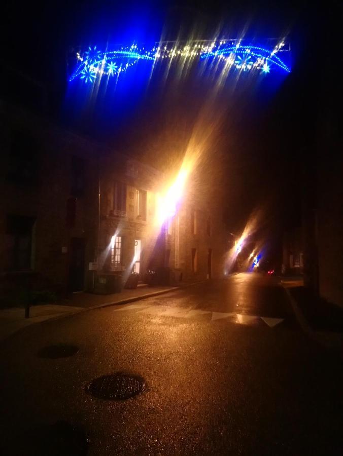 Bienvenue Guest House Saint-Pierre-de-Plesguen Bagian luar foto