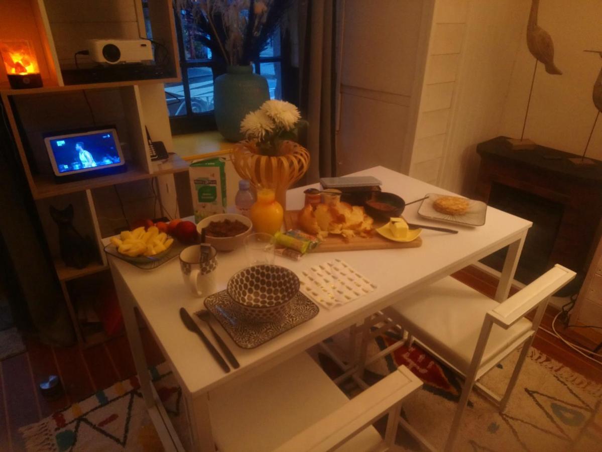 Bienvenue Guest House Saint-Pierre-de-Plesguen Bagian luar foto