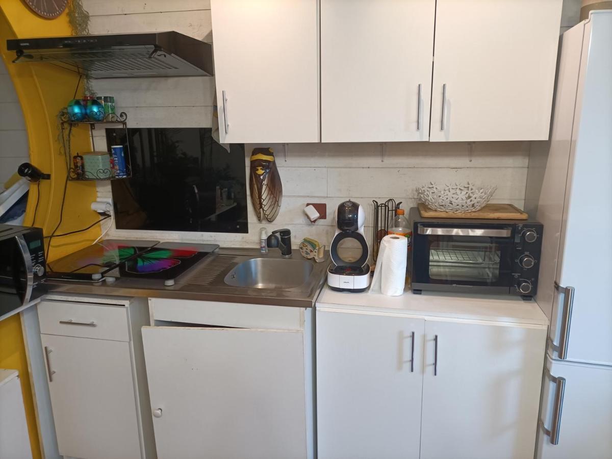 Bienvenue Guest House Saint-Pierre-de-Plesguen Bagian luar foto